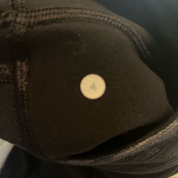 Lululemon Split Set Pant - Picture 9 of 9